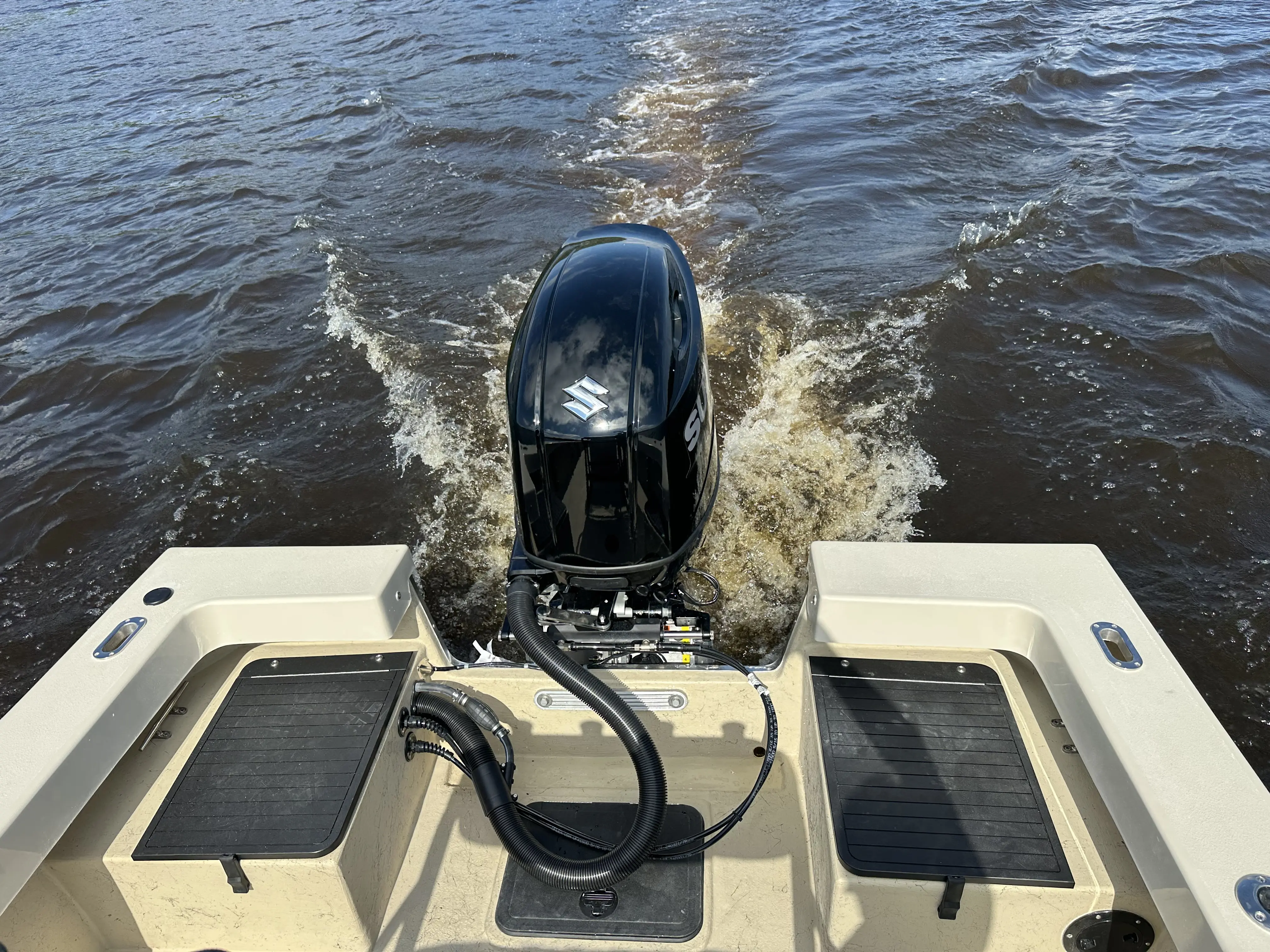 20 Cape Classic interior