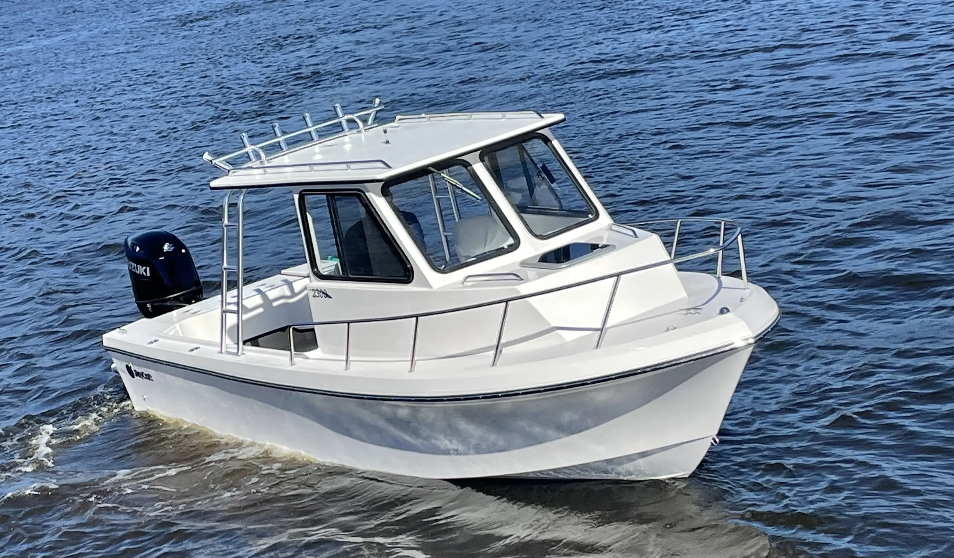 23 Cabin XL exterior